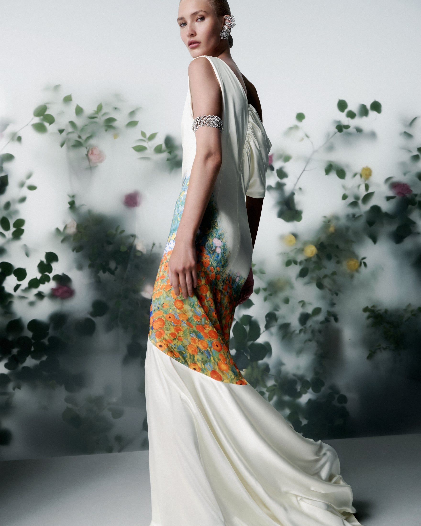 Umahanova: Wearing Masters