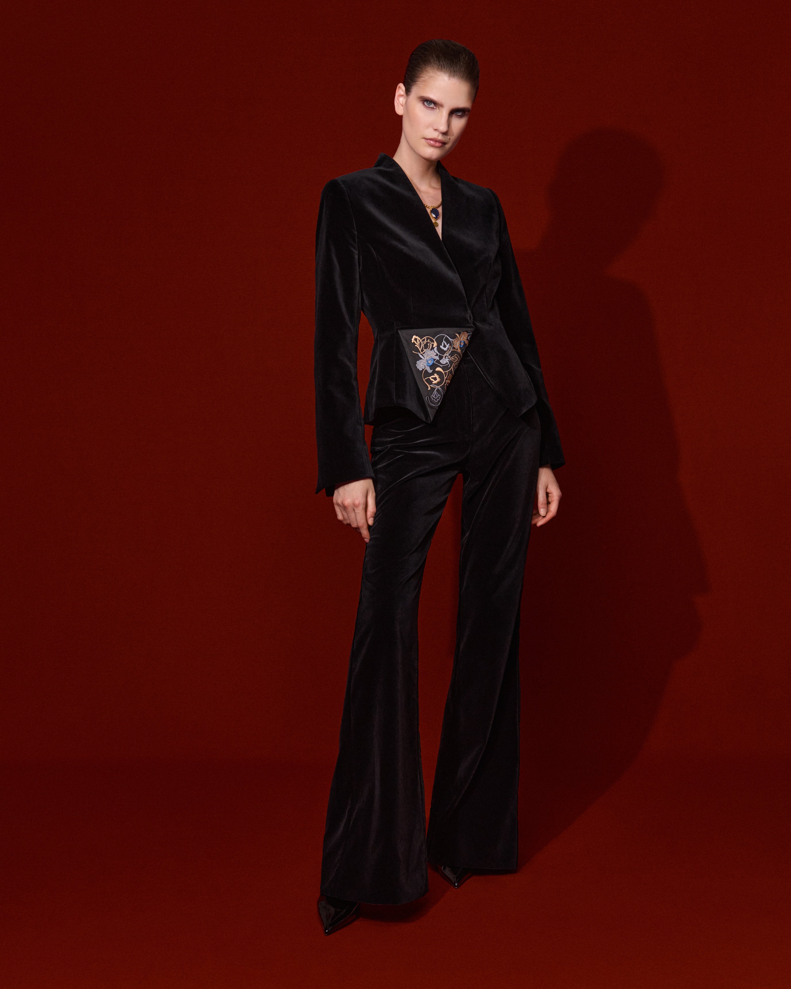 Velvet blazer with embroidery “Echo”