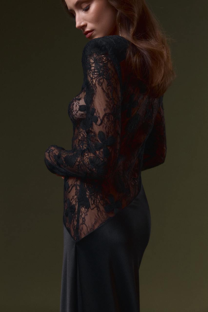 'Floret' Dress  in Lace