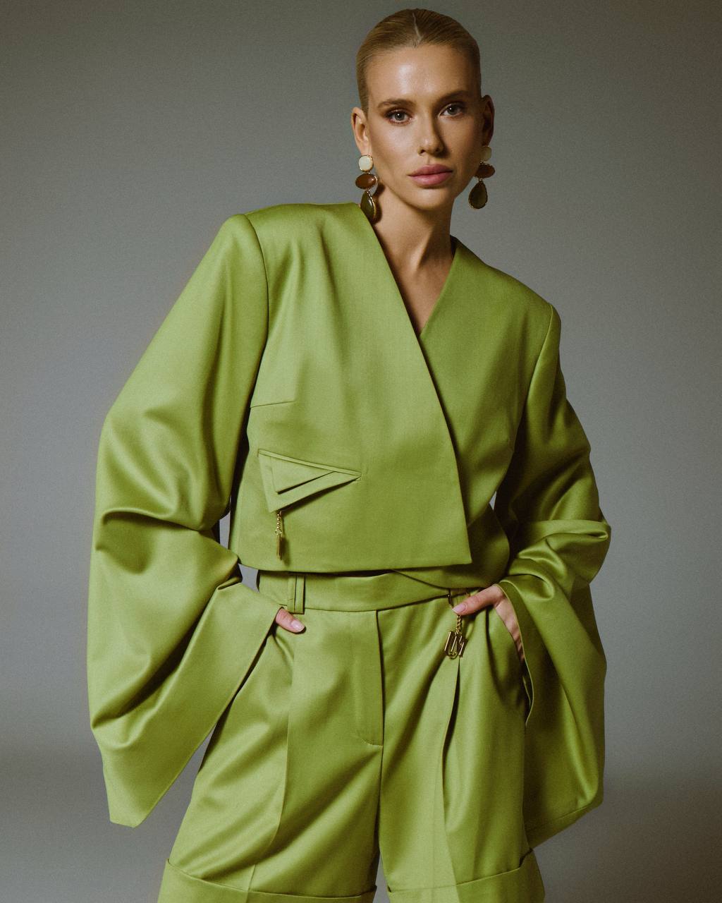 Flux Cropped Blazer Сhartreuse