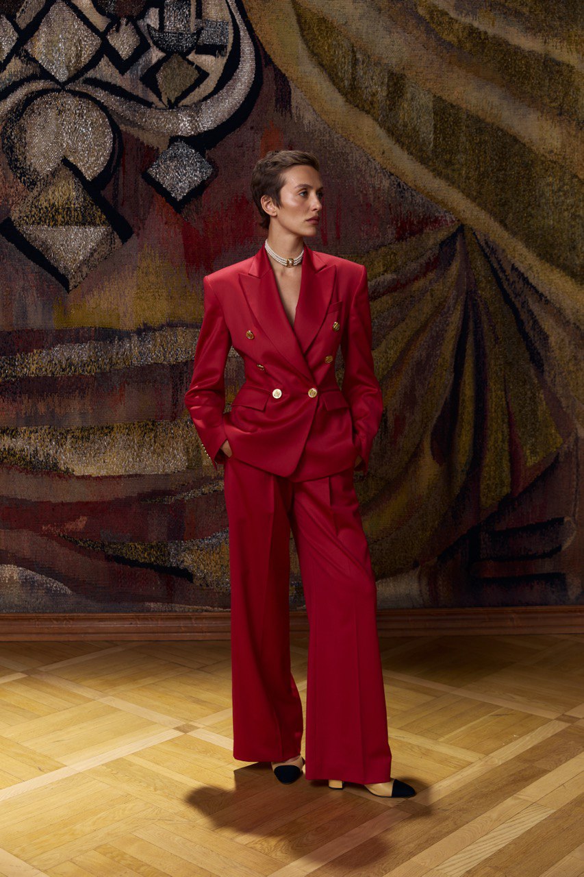 <tc>Брюки Timeless Chic Rosso</tc>