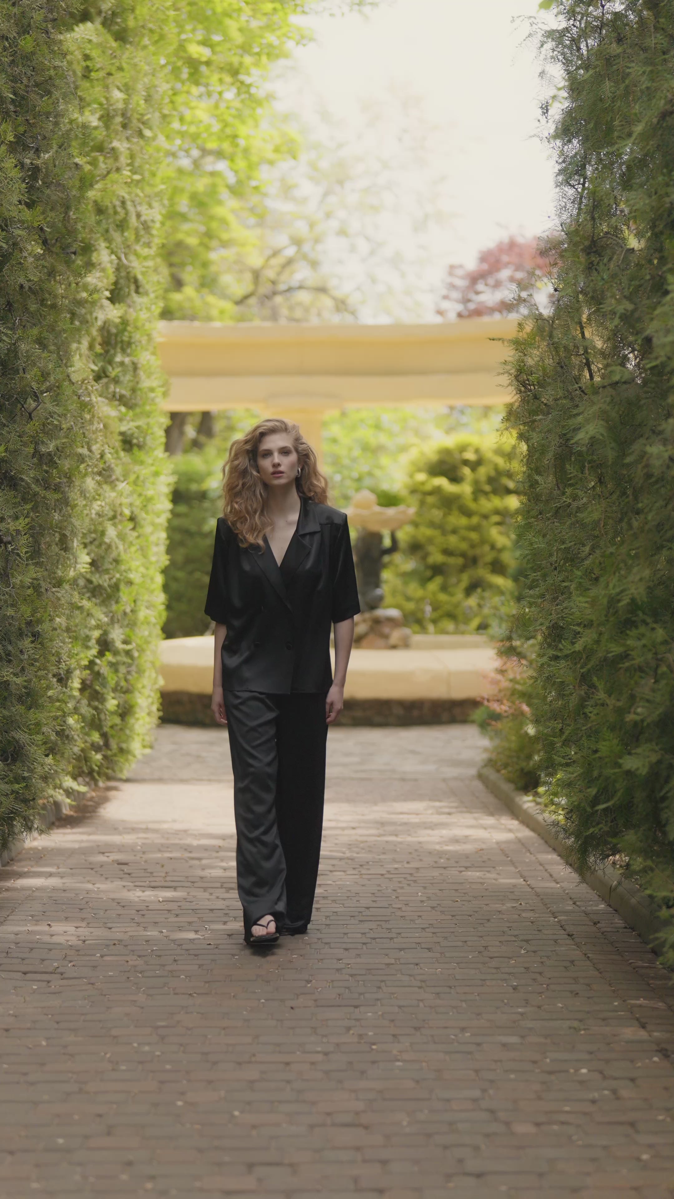 SOLISSE Black Blouse