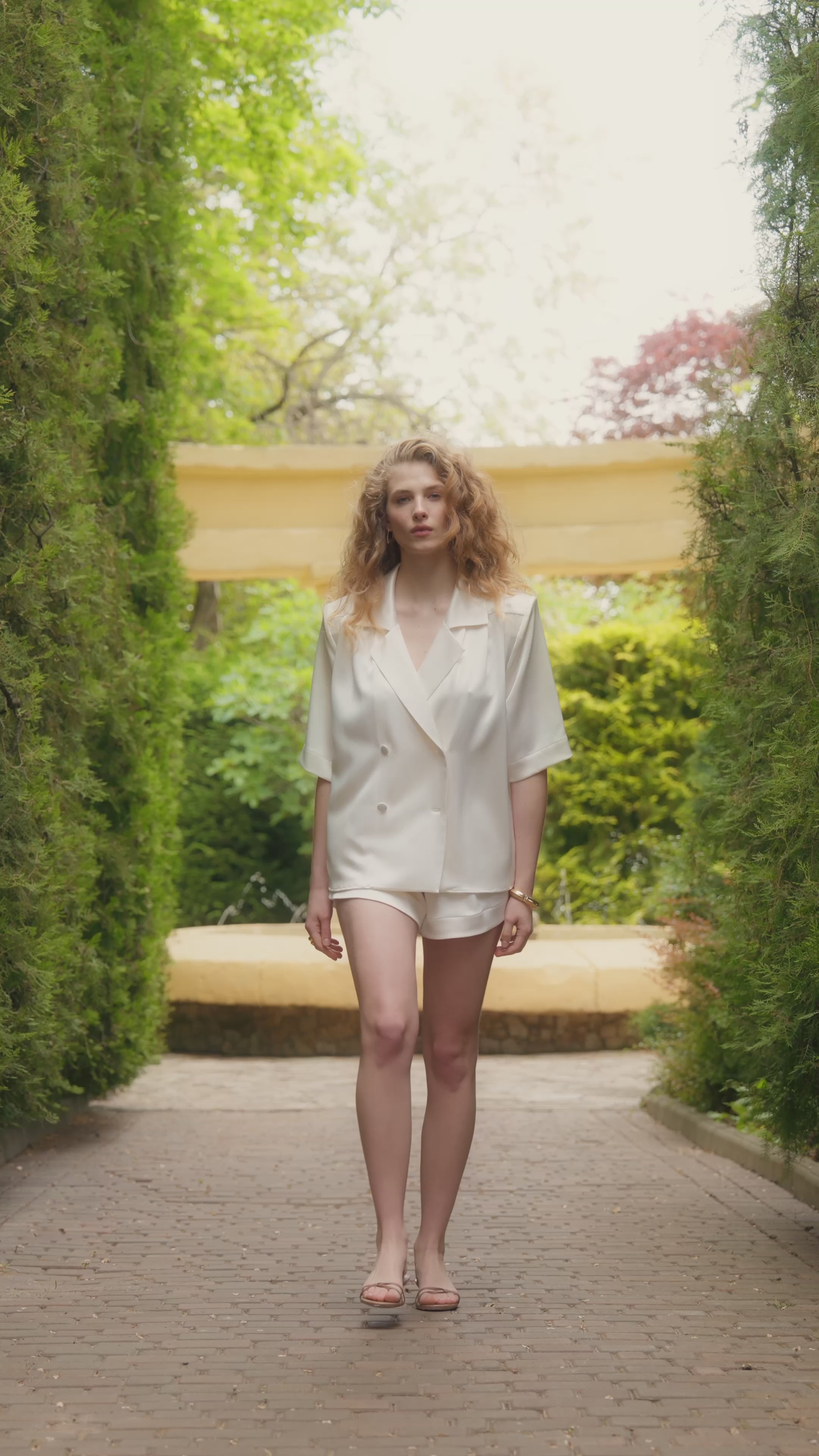 SOLISSE Ivory Shorts